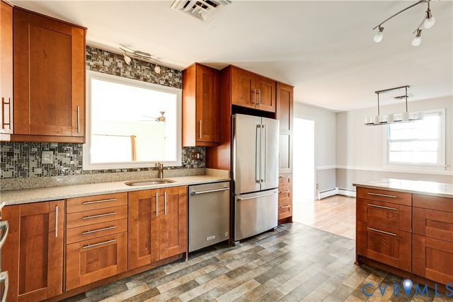 9407 Claymont Dr, Henrico, VA 23229