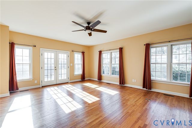 9407 Claymont Dr, Henrico, VA 23229