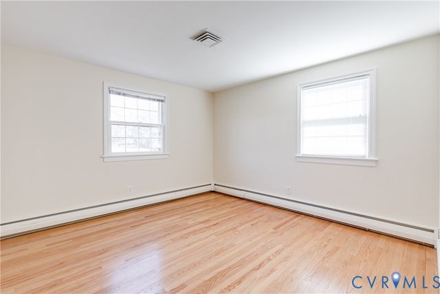 9407 Claymont Dr, Henrico, VA 23229