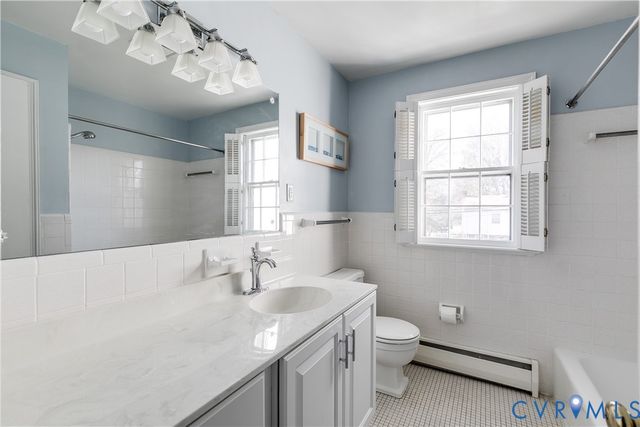 9407 Claymont Dr, Henrico, VA 23229