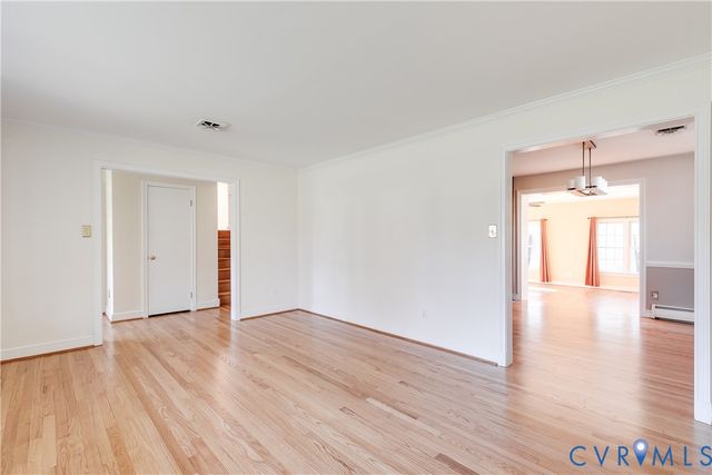 9407 Claymont Dr, Henrico, VA 23229