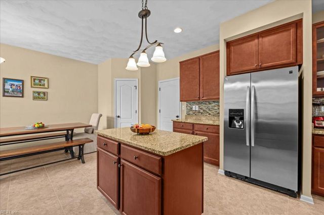 1001 Sedona CIR, Virginia Beach, VA 23456