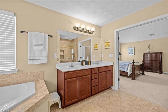 1001 Sedona CIR, Virginia Beach, VA 23456