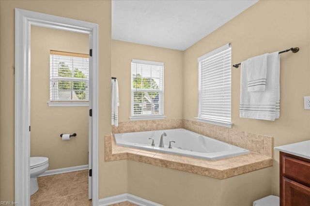 1001 Sedona CIR, Virginia Beach, VA 23456