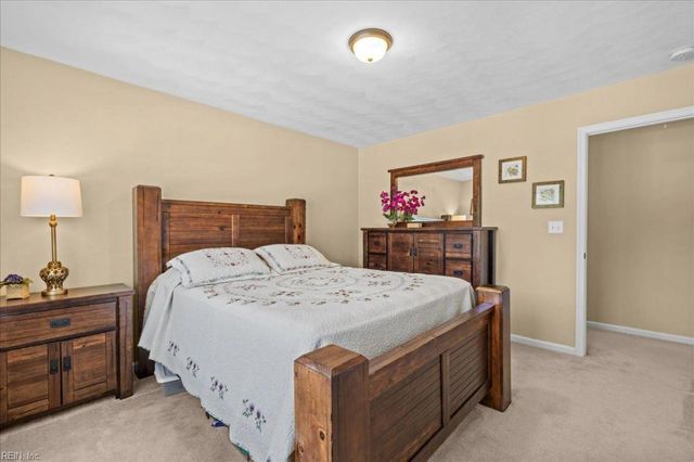 1001 Sedona CIR, Virginia Beach, VA 23456