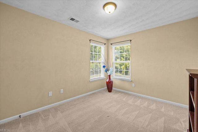 1001 Sedona CIR, Virginia Beach, VA 23456