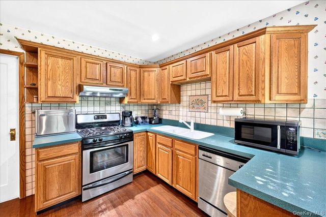 35 Biltmore Drive, Mastic Beach, NY 11951