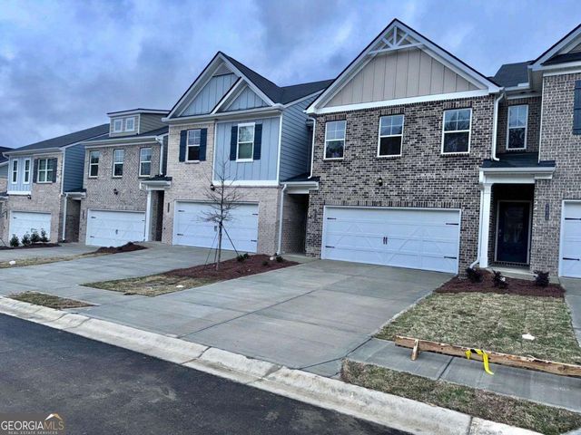 2618 Swan Lake Drive, Grayson, GA 30017