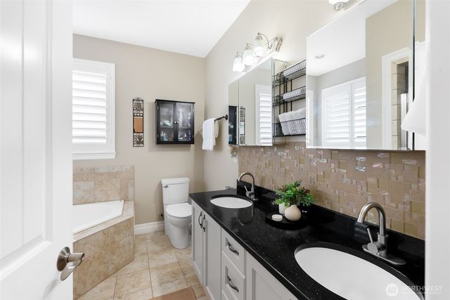 4371 Castlerock Drive, Blaine, WA 98230