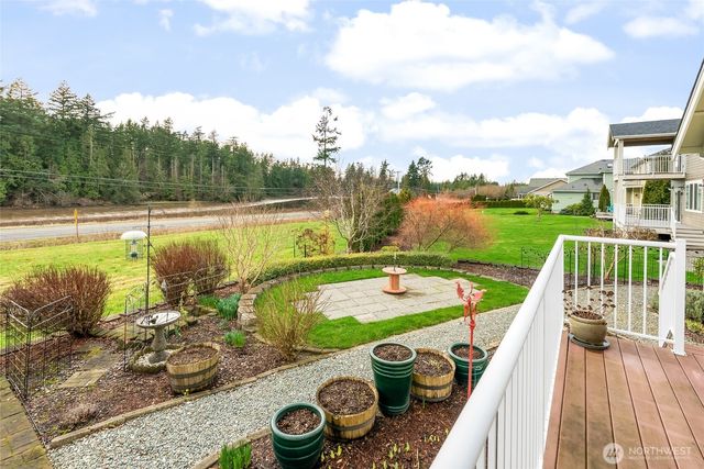 4371 Castlerock Drive, Blaine, WA 98230