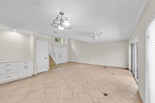 2641 Regalia Way, Cooper City, FL 33026