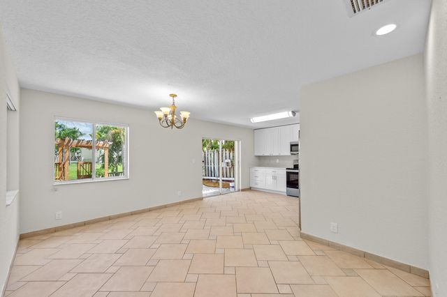 2641 Regalia Way, Cooper City, FL 33026