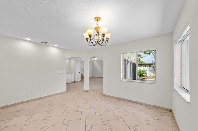 2641 Regalia Way, Cooper City, FL 33026