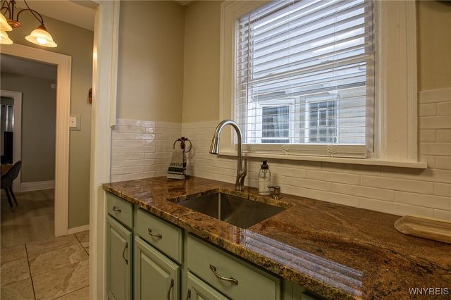 624 Buffalo Avenue, Niagara Falls, NY 14303