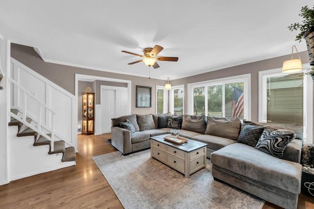 7557 Shorewood DRIVE, Salem, WI 53168