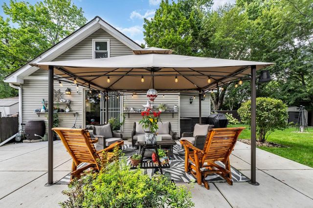 7557 Shorewood DRIVE, Salem, WI 53168