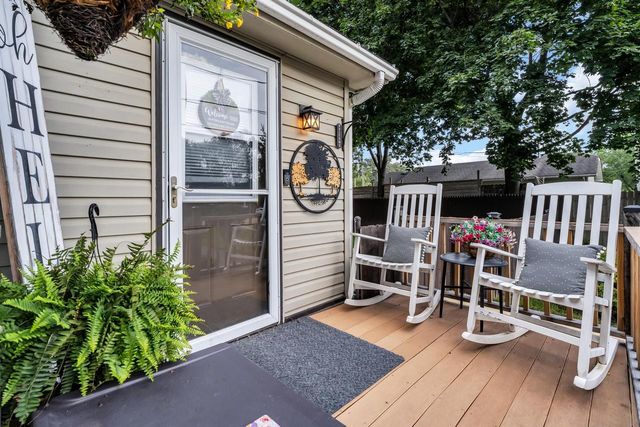 7557 Shorewood DRIVE, Salem, WI 53168