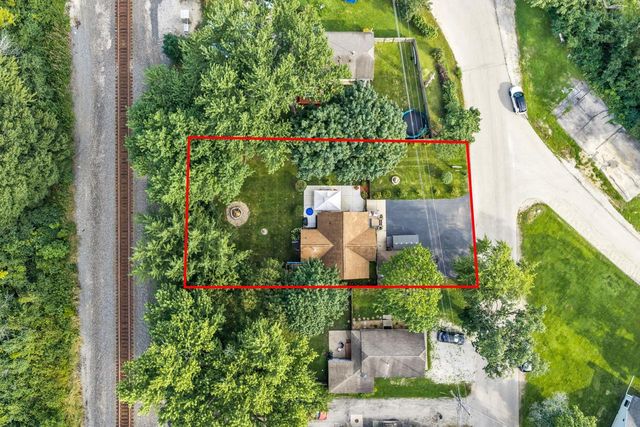 7557 Shorewood DRIVE, Salem, WI 53168