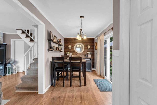 7557 Shorewood DRIVE, Salem, WI 53168