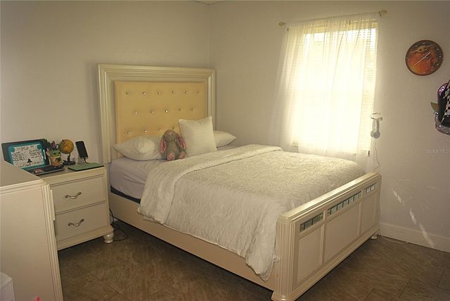 1410 ALWYNNE DRIVE, Lehigh Acres, FL 33936