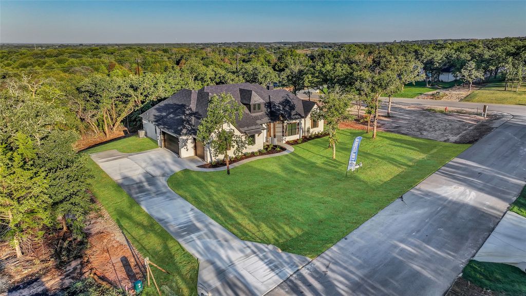 2021 Forest Bridge Drive, Azle, TX 76020 — photo 5