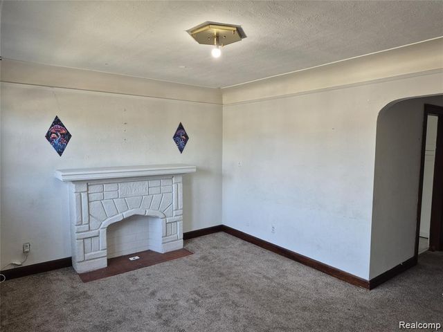 7917 Theisen Street 2, Dearborn, MI 48126