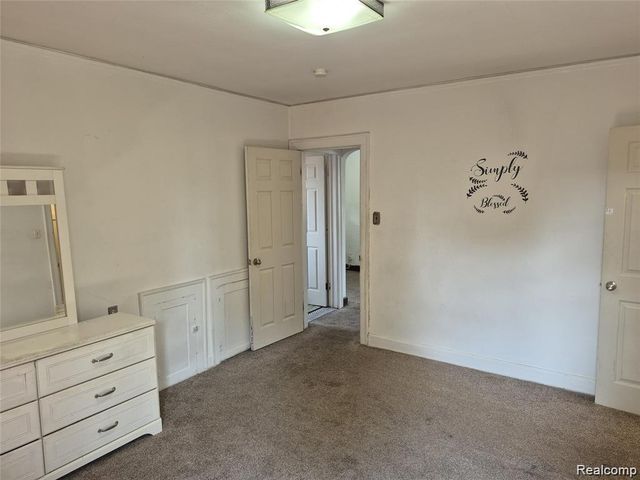 7917 Theisen Street 2, Dearborn, MI 48126