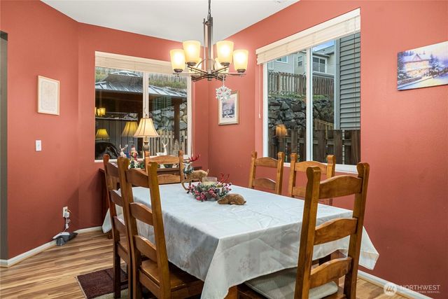 6718 Montevista Drive SE, Auburn, WA 98092