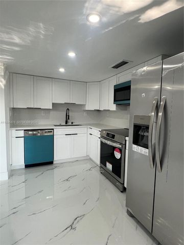 20610 NE 7th Ct, Miami, FL 33179