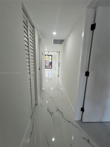 20610 NE 7th Ct, Miami, FL 33179