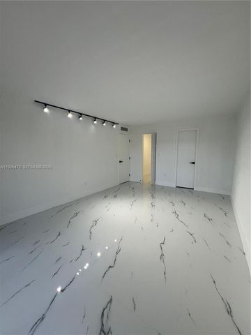 20610 NE 7th Ct, Miami, FL 33179