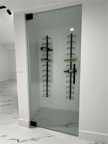 20610 NE 7th Ct, Miami, FL 33179