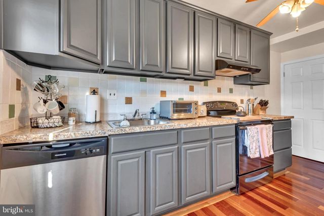 2113 PITNEY RD, Baltimore, MD 21234