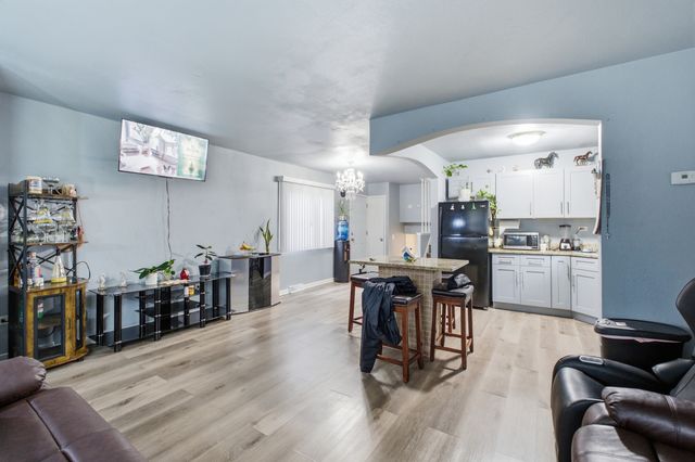 6909 S Ada Street, Chicago, IL 60636