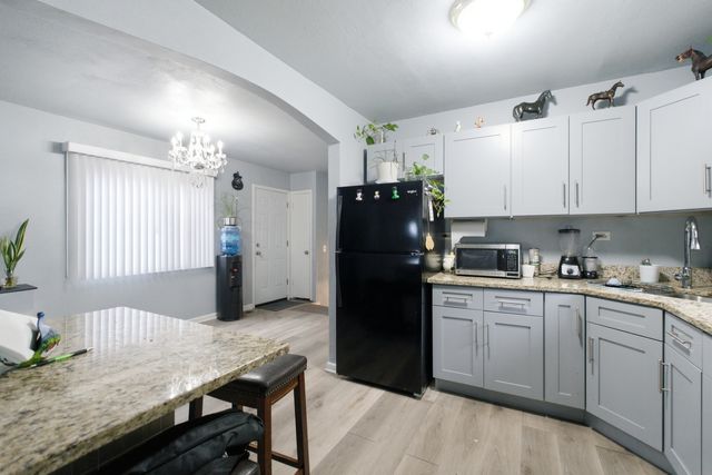 6909 S Ada Street, Chicago, IL 60636