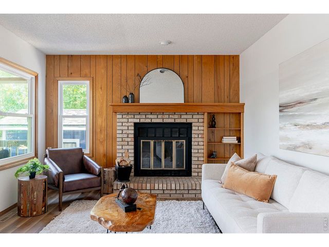 1901 Red Cloud Rd, Longmont, CO 80504
