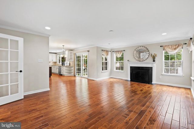 107 RENAISSANCE DR, Cherry Hill, NJ 08003