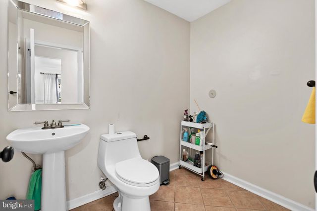 107 RENAISSANCE DR, Cherry Hill, NJ 08003
