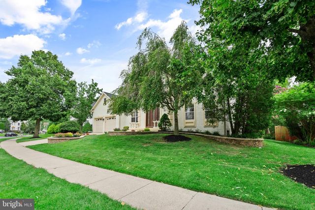 107 RENAISSANCE DR, Cherry Hill, NJ 08003