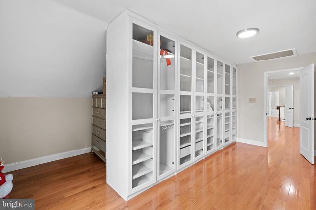 107 RENAISSANCE DR, Cherry Hill, NJ 08003