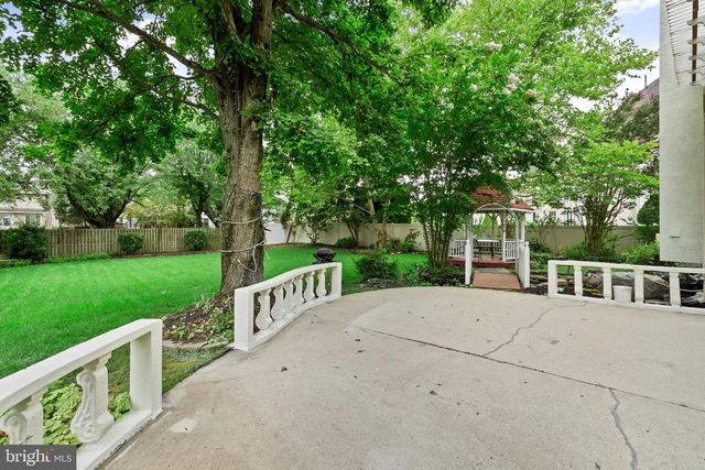 107 RENAISSANCE DR, Cherry Hill, NJ 08003
