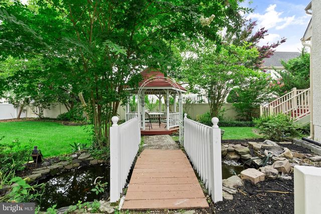 107 RENAISSANCE DR, Cherry Hill, NJ 08003