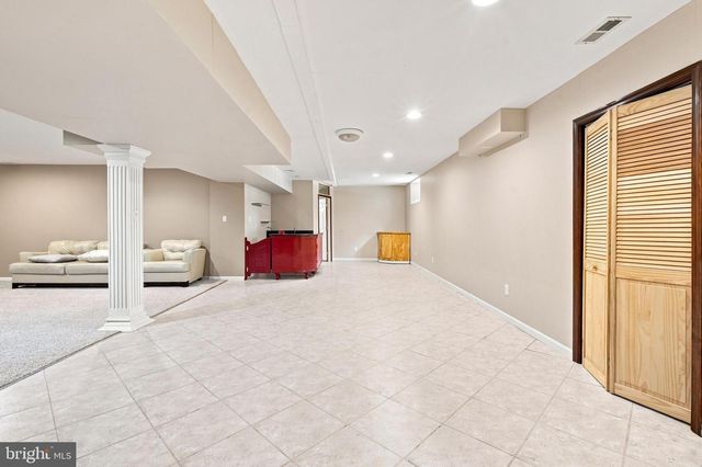 107 RENAISSANCE DR, Cherry Hill, NJ 08003