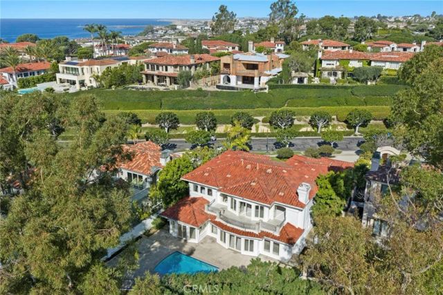 20 Pelican Point, Newport Coast, CA 92657