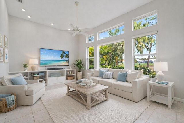 2201 SW Bradford Place, Palm City, FL 34990