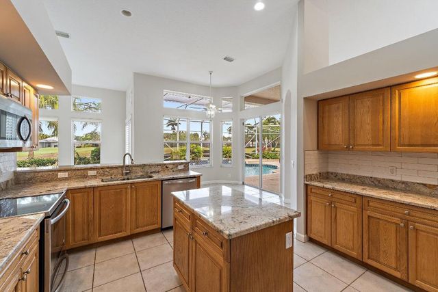 2201 SW Bradford Place, Palm City, FL 34990