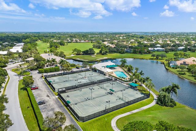 2201 SW Bradford Place, Palm City, FL 34990