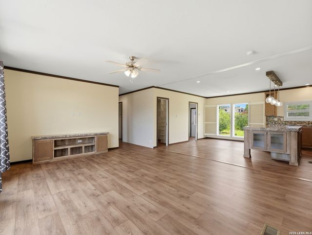 504 PRIVATE ROAD 1523, Bandera, TX 78003