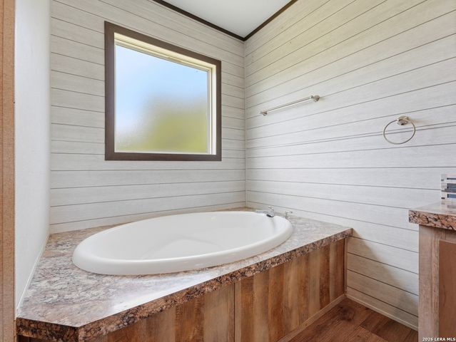 504 PRIVATE ROAD 1523, Bandera, TX 78003