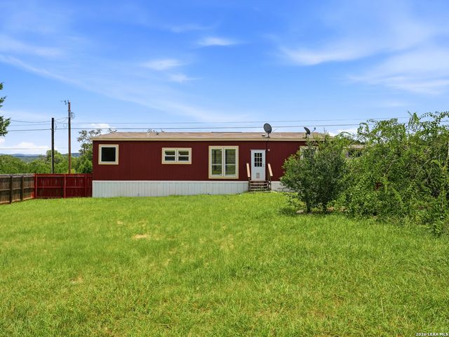 504 PRIVATE ROAD 1523, Bandera, TX 78003